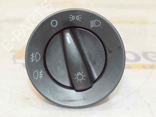 Used Headlight switch SKODA FABIA II Combi (545) 1.6 TDI (105 hp) 1452337