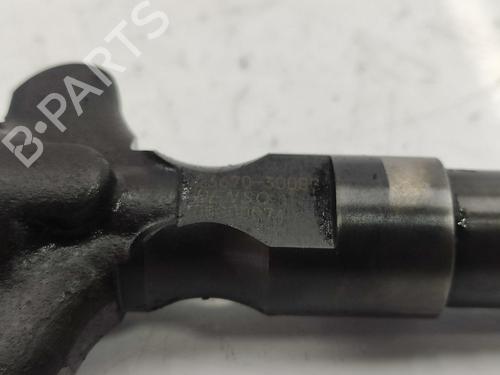 Injector TOYOTA LAND CRUISER PRADO (_J12_) 3.0 D-4D (KDJ120, KDJ125) | BP11885901M100 