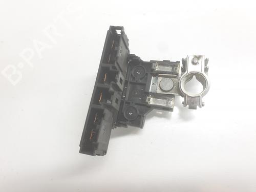 Used Fuse box Fuse box DACIA SANDERO III [2021-2026] 34043423 34043423