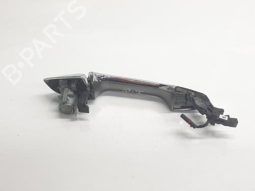 Front left exterior door handle MERCEDES-BENZ GLA-CLASS (X156) GLA 180 (156.942) | BP22412477C128 