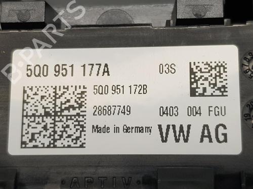 Interior roof light SEAT ARONA (KJ7, KJP) 1.6 SRE | BP16426433I8