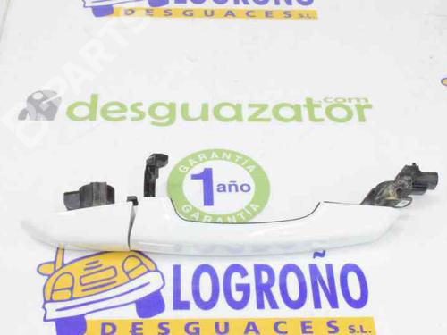 Used Rear right exterior door handle Rear right exterior door handle LAND ROVER RANGE ROVER EVOQUE (L538) 2.2 D 4x4 (150 hp) 1640112 1640112