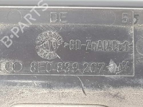 Rear left exterior door handle AUDI A4 B7 (8EC) 2.0 TDI 16V | BP7076790C130 