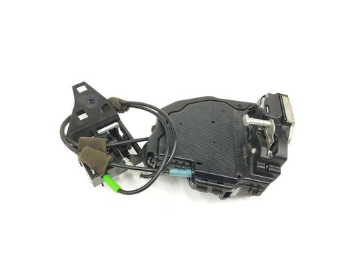 Used Rear left lock TOYOTA RAV 4 III (_A3_) 2.2 D 4WD (ALA30_, ALA30R) (136 hp) 23857597