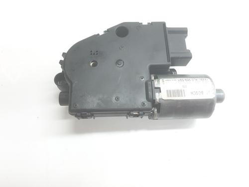 Schiebedachmotor für Schiebedachmotor AUDI Q7 (4LB) 3.0 TDI quattro (240 hp) 36362156 36362156