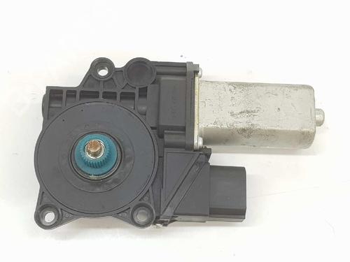 Used Left rear window motor BMW 1 (E87) 120 d (177 hp) 7554189