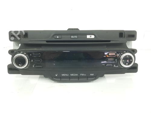 Used Radio ALFA ROMEO GIULIETTA (940_) 2.0 JTDM (940.FXL1A) (140 hp) 9858405
