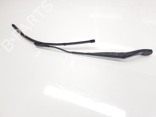 front-windshield-wiper-arm-dacia-sandero-iii-2021-35955989 main image