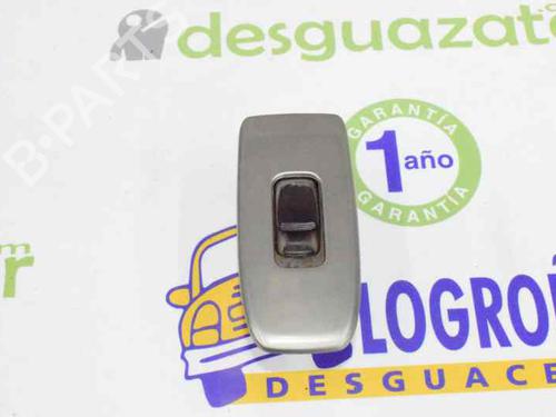 Right rear window switch MITSUBISHI PAJERO III (V7_W, V6_W) 3.2 Di-D (V68W, V78W) | BP1385380I28 