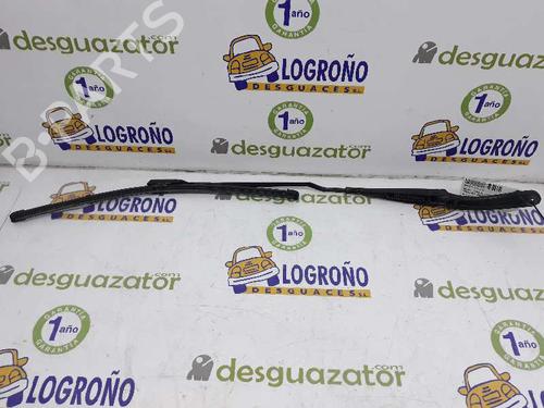Used Front windshield wiper arm AUDI A4 B8 (8K2) 2.0 TDI (143 hp) 7894397