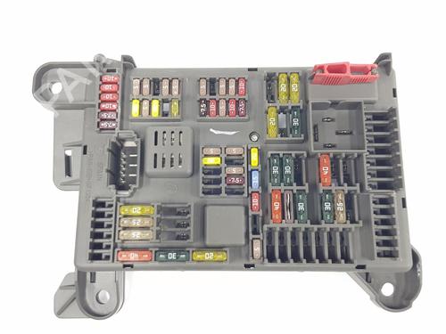Used Fuse box BMW X6 (E71, E72) xDrive 50 i (408 hp) 6310088