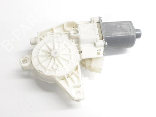 Used Left front window motor Left front window motor MERCEDES-BENZ VITO Tourer (W447) [2014-2026] 33630424 33630424