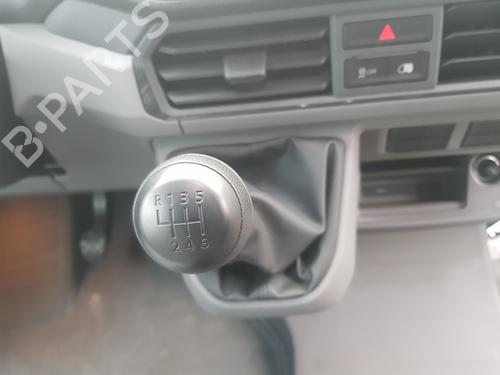 Left front seat VW CRAFTER Van (SY_, SX_)  | BP34004187C15  - Image 31