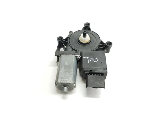 Right rear window motor PEUGEOT 3008 II SUV (MC_, MR_, MJ_, M4_) 1.5 BlueHDi 130 | BP26973890E22 