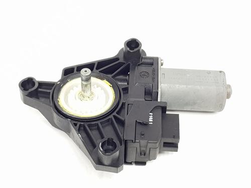 Used Right rear window motor MERCEDES-BENZ B-CLASS Sports Tourer (W246, W242) B 200 CDI (246.201) (136 hp) 21555265