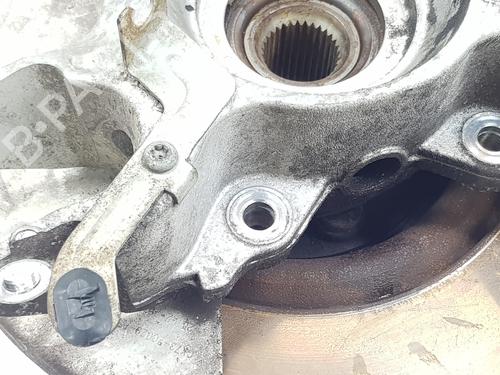 Left rear steering knuckle JAGUAR F-PACE (X761) | BP36679085M27 - Image 2