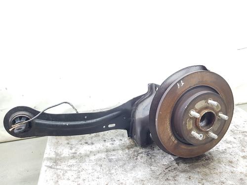 Used Left rear steering knuckle VOLVO V40 Hatchback (525) D2 (120 hp) 24615043