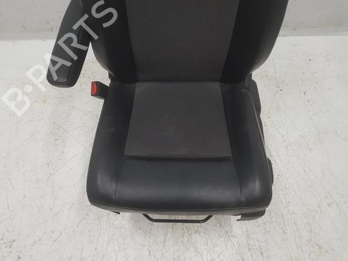 Left front seat OPEL VIVARO C Van (K0) | BP33336610C15 - Image 5