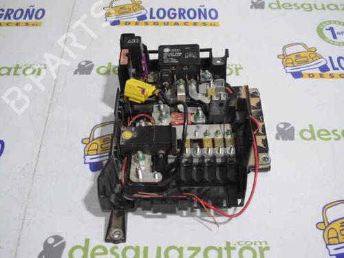 Fuse box VW TOUAREG (7LA, 7L6, 7L7) 2.5 R5 TDI | BP768635E1 