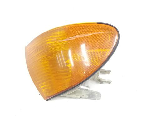 left-front-indicator-bmw-3-e46-320-d-63136902765-63136902765-1997-1998-1999-2000-2001-2002-2003-2004-2005-3346603 main image