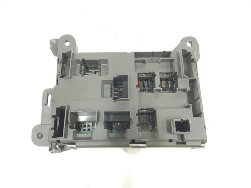 Fuse box BMW X6 (E71, E72) xDrive 50 i | BP6068631E1 