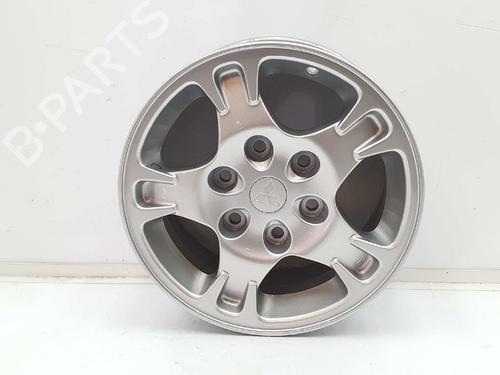 Used Rim MITSUBISHI PAJERO III (V7_W, V6_W) 3.2 Di-D (V68W, V78W) (165 hp) 8197220