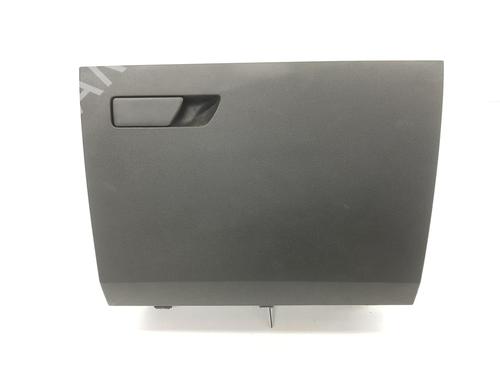 Used Glove box SEAT LEON (5F1) 1.6 TDI (110 hp) 15206524