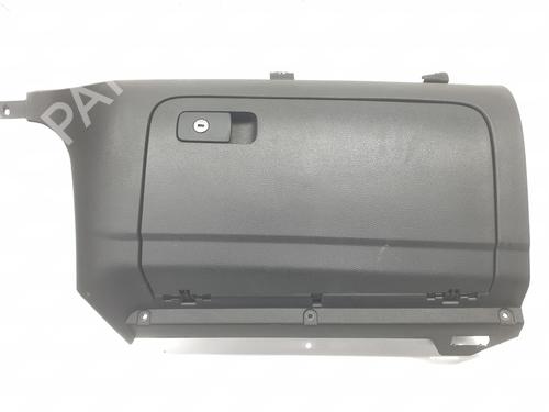 Used Glove box VW GOLF VI (5K1) 2.0 GTi (210 hp) 21589572