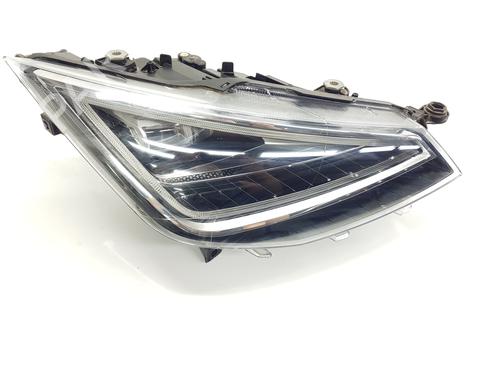 Used Right headlight SEAT ARONA (KJ7, KJP) [2017-2025]  27880497