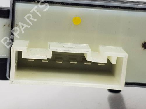 Left front window motor BMW 1 (F40) 118 d | BP40156838E21 - Image 2