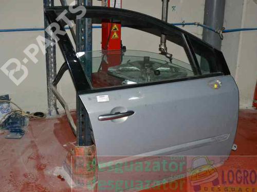 Used Right front door Right front door 5672837 5672837