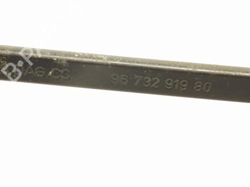 Front windshield wiper arm PEUGEOT 208 I (CA_, CC_) 1.6 HDi / BlueHDi 75 | BP20191784C143 