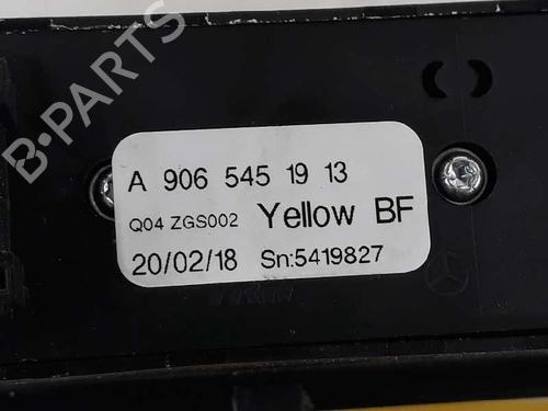 Right front window switch MERCEDES-BENZ SPRINTER 3,5-t Van (B906) 313 CDI (906.631, 906.633, 906.635, 906.637) | BP1576432I26