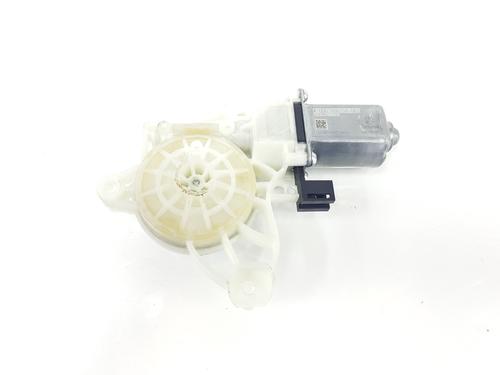 left-front-window-motor-mercedes-benz-a-class-w177-2018-33220114 main image