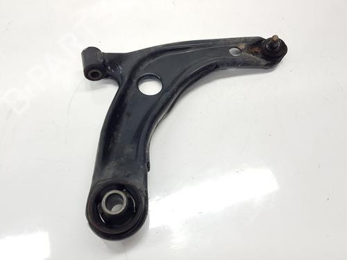 Right front suspension arm TOYOTA YARIS (_P13_) 1.5 (NSP131_) | BP21595468M13 