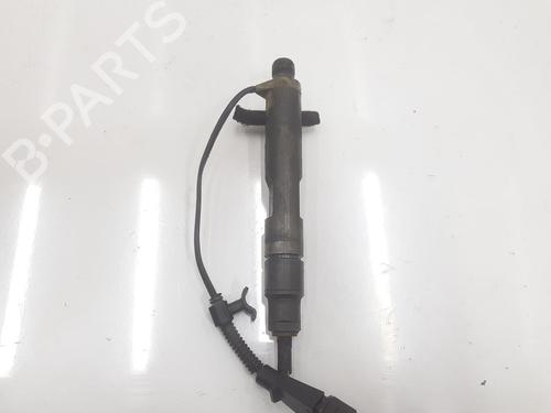 Used Injector VW GOLF IV (1J1) 1.9 TDI (110 hp) 18019880