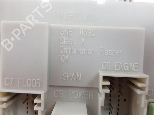Fuse box VOLVO V40 Hatchback (525) T2 | BP37718728E1 - Image 2
