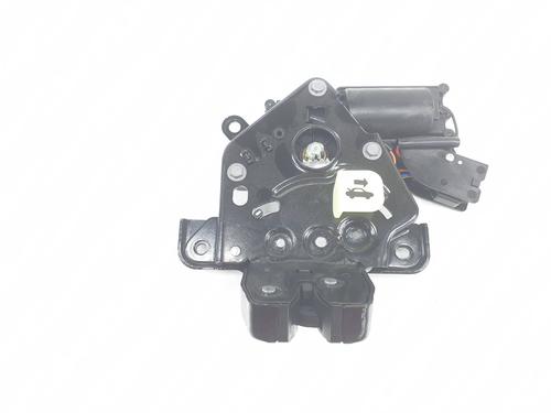 Tailgate lock TESLA MODEL 3 (5YJ3) | BP38445316C101 - Image 6