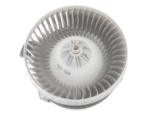 Used Heater blower motor TOYOTA LAND CRUISER PRADO (_J12_) 3.0 D-4D (KDJ120, KDJ125) (166 hp) 17217431