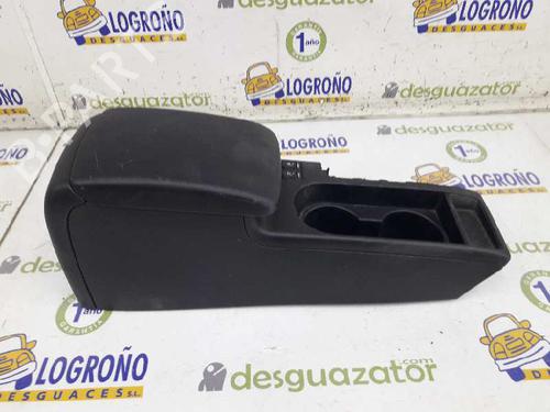 Used Armrest / Center console SUBARU IMPREZA Hatchback (GR, GH, G3) 2.0 D AWD (150 hp) 7895558
