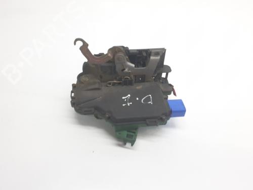 Cerradura puerta delantera izquierda SEAT IBIZA III (6L1) 1.4 16V (75 hp) 20492507