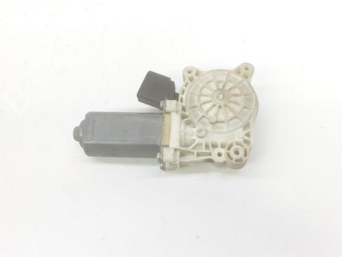 Left front window motor BMW X4 (F26) xDrive 20 d | BP11021825E21 