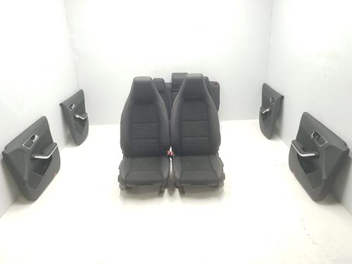 Used Seats set MERCEDES-BENZ GLA-CLASS (X156) GLA 180 (156.942) (122 hp) 22384237
