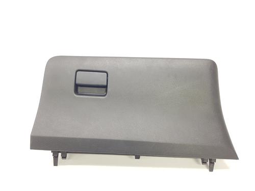 Used Glove box TOYOTA YARIS (_P13_) 1.5 Hybrid (NHP130_, NHP130) (101 hp) 20665276
