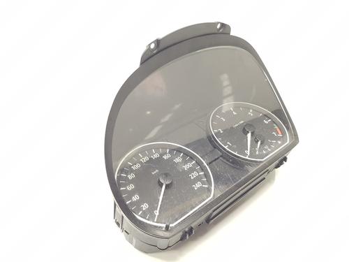 Used Instrument cluster BMW 1 (E81) 116 i (115 hp) 22788373