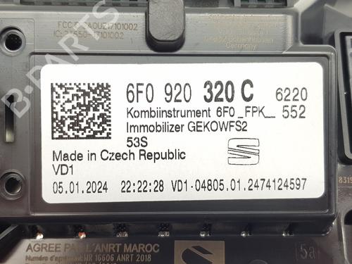 Instrument cluster SEAT ARONA (KJ7, KJP) 1.0 TSI | BP28571036C47