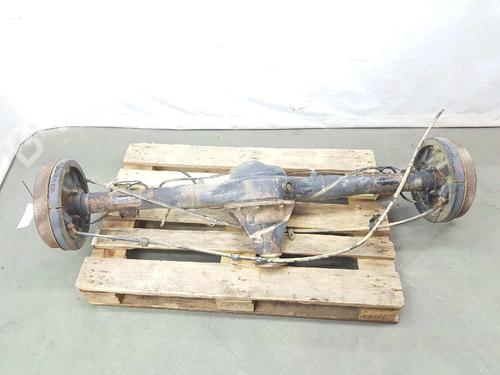 Used Rear axle MITSUBISHI L200 / TRITON (KA_T, KB_T) 2.5 DI-D 4WD (KB4T) (136 hp) 7263104