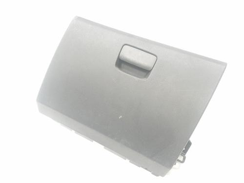 Used Glove box MERCEDES-BENZ A-CLASS (W176) A 200 CDI / d (176.008) (136 hp) 6881156
