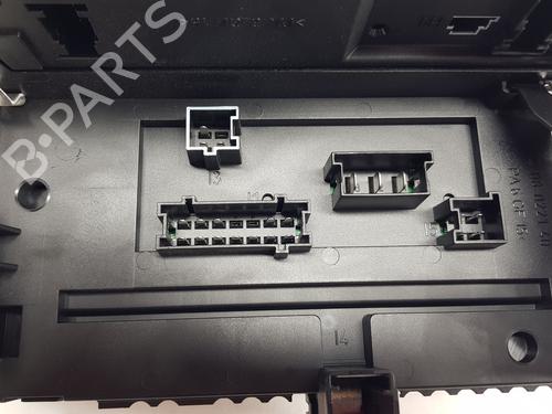 Fuse box MERCEDES-BENZ S-CLASS (W221, V221) S 500 (221.071, 221.171) | BP20492389E1 
