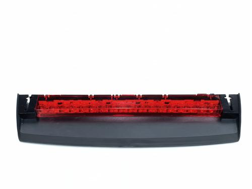 Used Third brake light AUDI A6 C7 (4G2, 4GC) 2.0 TDI (190 hp) 30472378